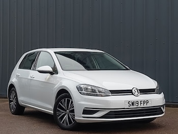 Used Volkswagen Golf 2019 for sale - 76906821: Photo