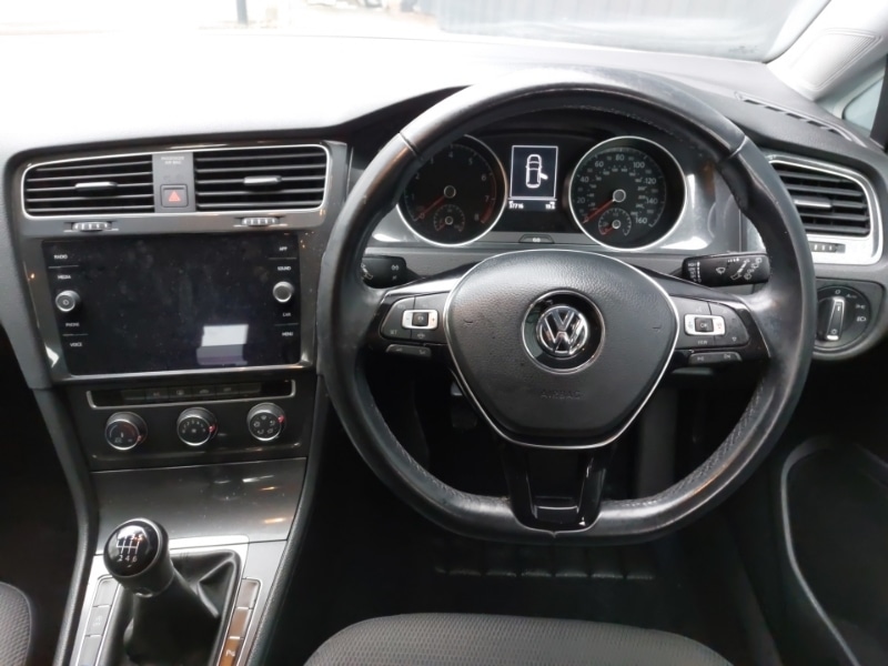 Used Volkswagen Golf 2019 for sale - 76906821: Photo 7