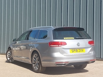 Used Volkswagen Passat 2018 for sale - 79461528: Photo