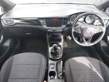 Used Vauxhall Astra 2018 for sale - 76177976: Photo