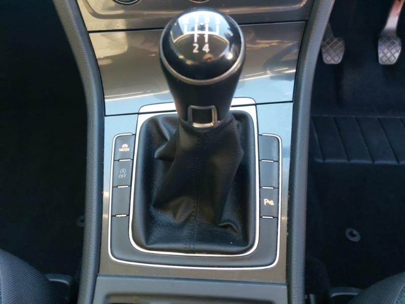 Used Volkswagen Golf 2020 for sale - 77070232: Photo 18