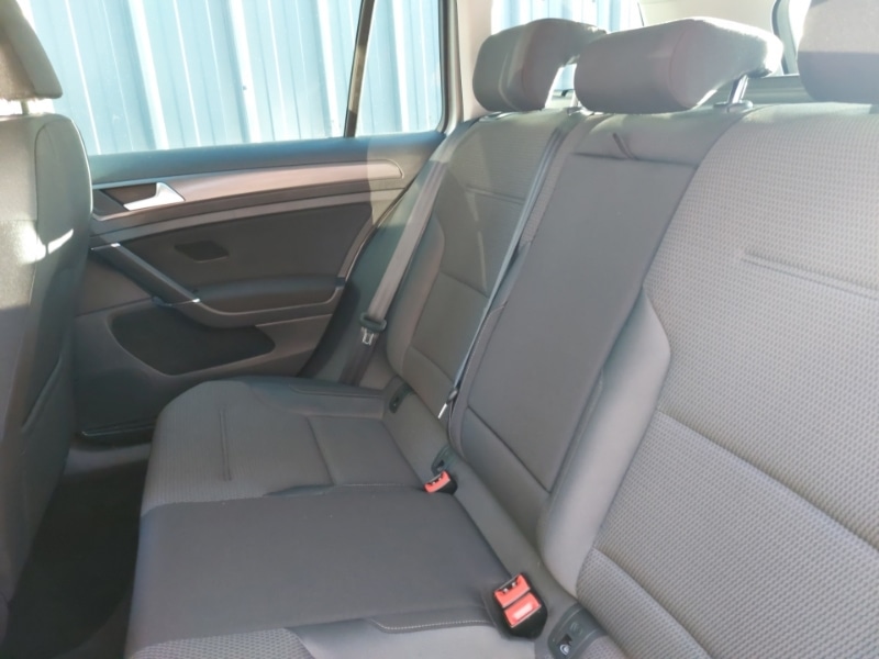 Used Volkswagen Golf 2020 for sale - 77070232: Photo 6