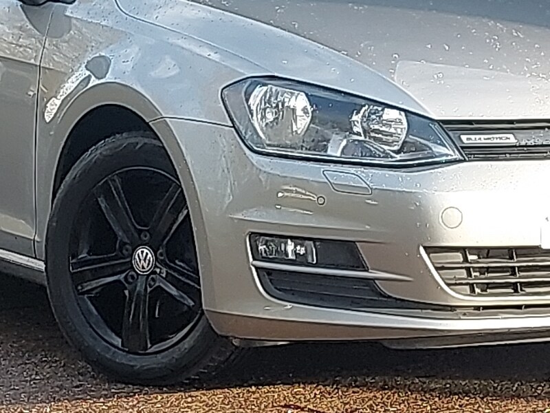 Used Volkswagen Golf 2017 for sale - 77987603: Photo 9