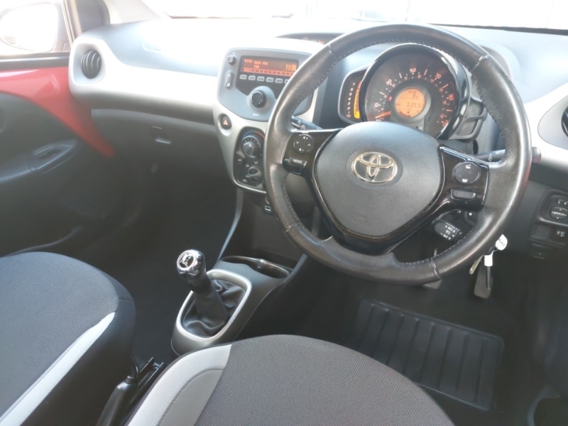 Used Toyota AYGO 2016 for sale - 77980965: Photo 10