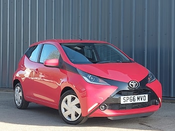 Used Toyota AYGO 2016 for sale - 77980965: Photo