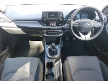 Used Hyundai i30 2018 for sale - 79474614: Photo