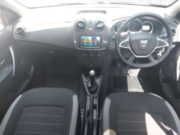 Used Dacia Sandero Stepway 2019 for sale - 74956882: Photo