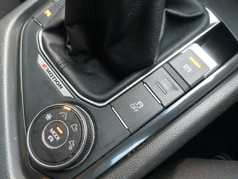 Used Volkswagen Tiguan 2017 for sale - 77169387: Photo 17