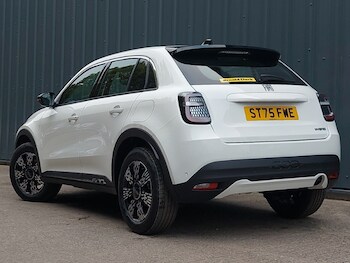 Used Fiat 600 2025 for sale - 77265663: Photo