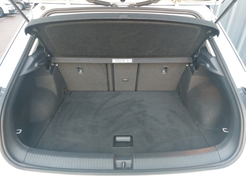 Used Volkswagen T-Roc 2020 for sale - 77189789: Photo 8