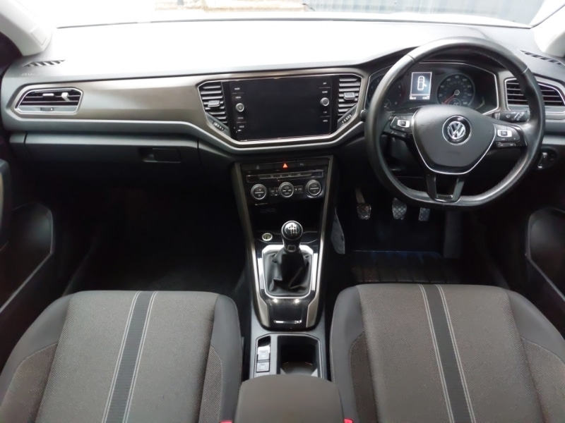 Used Volkswagen T-Roc 2019 for sale - 76800140: Photo 2