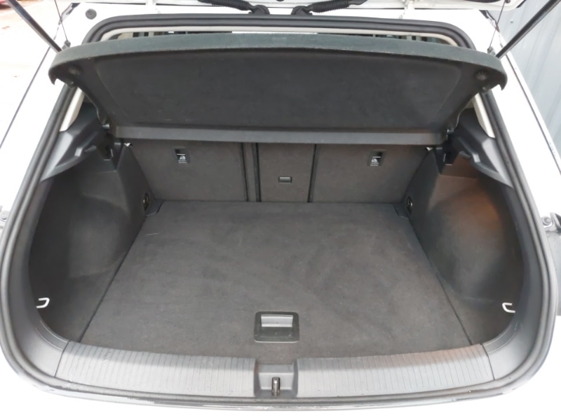 Used Volkswagen T-Roc 2019 for sale - 76800140: Photo 8