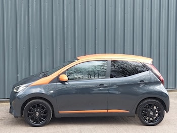 Used Toyota AYGO 2021 for sale - 78203203: Photo