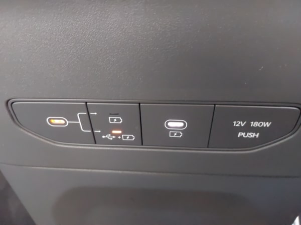 Used Kia EV9 2024 for sale - 76238274: Photo 17