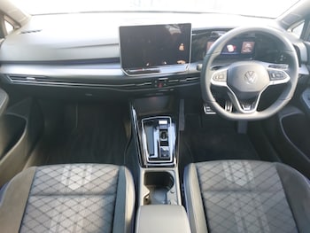 Used Volkswagen Golf 2025 for sale - 78841795: Photo