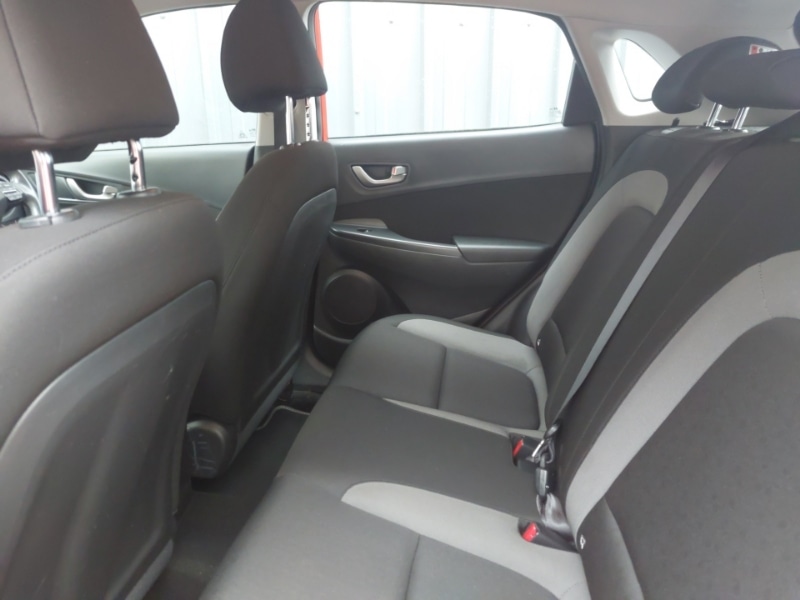 Used Hyundai KONA 2018 for sale - 77852612: Photo 6