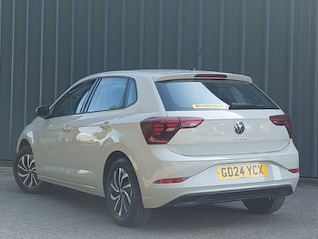 Used Volkswagen Polo 2024 for sale - 79171451: Photo