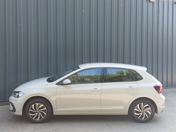 Used Volkswagen Polo 2024 for sale - 79171451: Photo