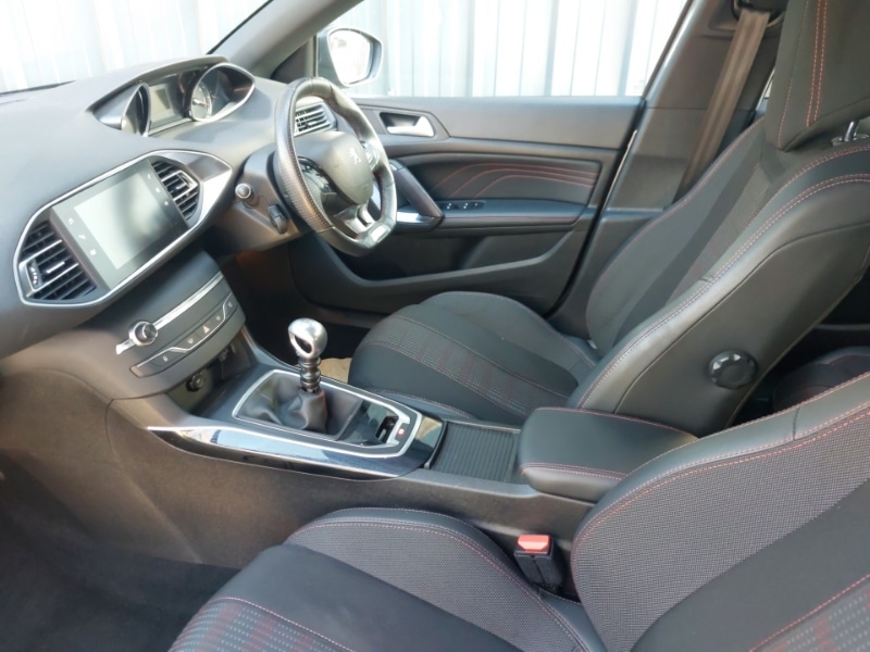 Used Peugeot 308 2019 for sale - 77731488: Photo 5