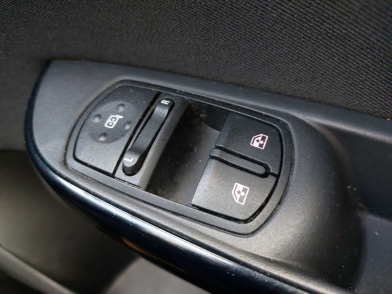 Used Vauxhall Corsa 2018 for sale - 78211531: Photo 15