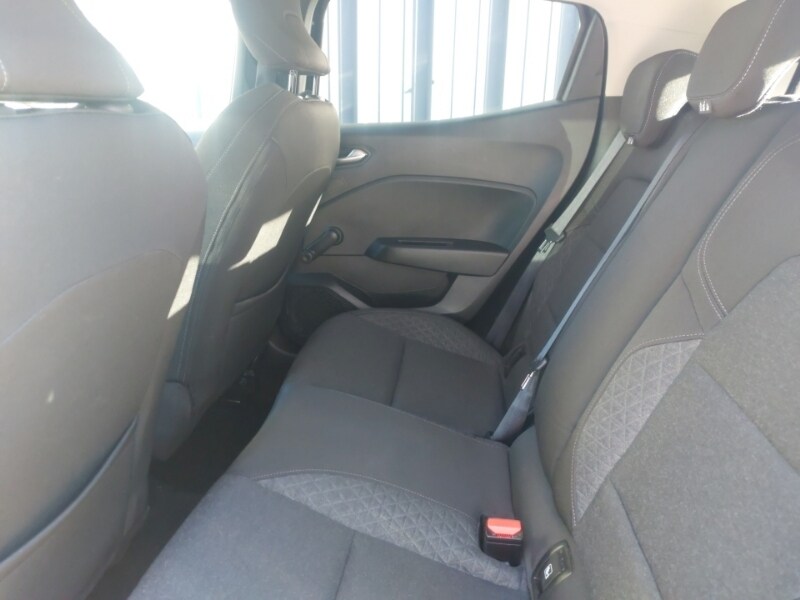 Used Renault Clio 2019 for sale - 77580371: Photo 6