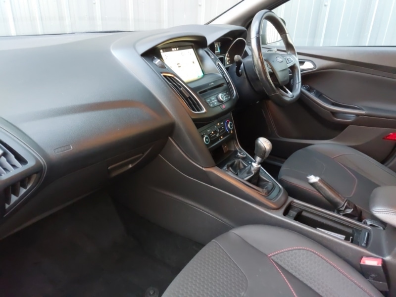 Used Ford Focus 2018 for sale - 76951754: Photo 5