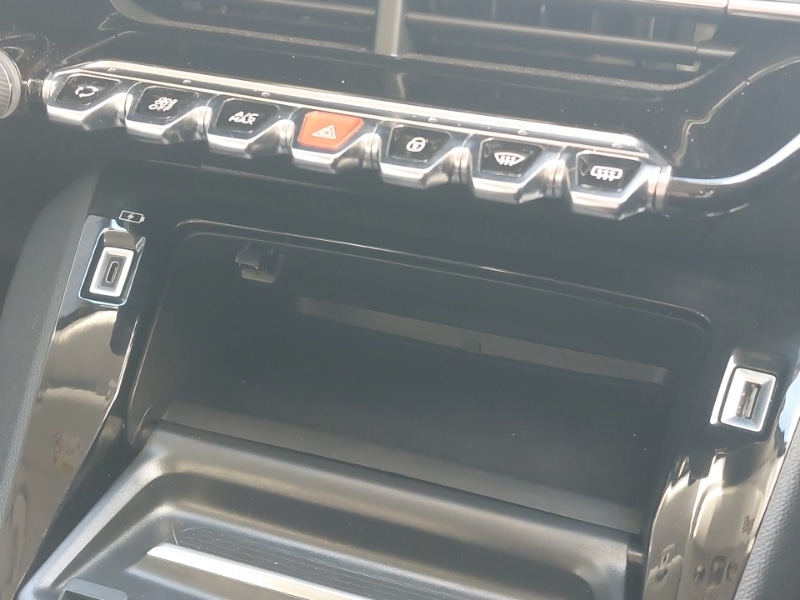 Used Peugeot 208 2022 for sale - 77169398: Photo 17