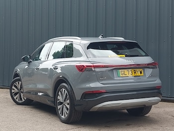 Used Audi Q4 e-tron 2024 for sale - 79207951: Photo