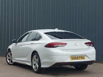 Used Vauxhall Insignia 2018 for sale - 78456035: Photo