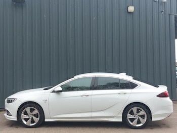 Used Vauxhall Insignia 2018 for sale - 78456035: Photo