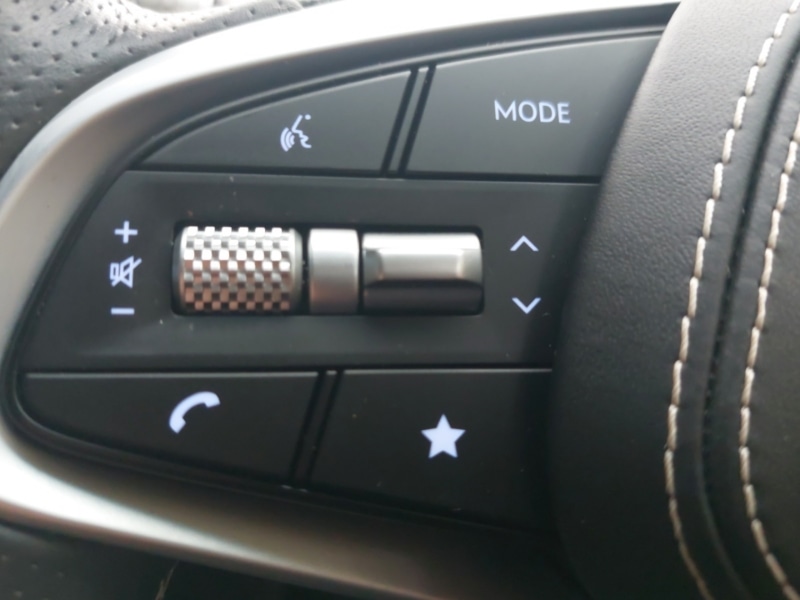 Used Genesis GV70 2024 for sale - 77933067: Photo 14