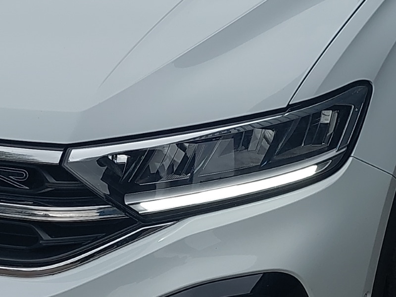 Used Volkswagen T-Roc 2022 for sale - 77761610: Photo 12