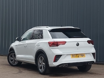 Used Volkswagen T-Roc 2022 for sale - 77761610: Photo
