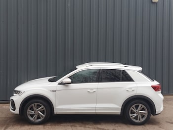 Used Volkswagen T-Roc 2022 for sale - 77761610: Photo