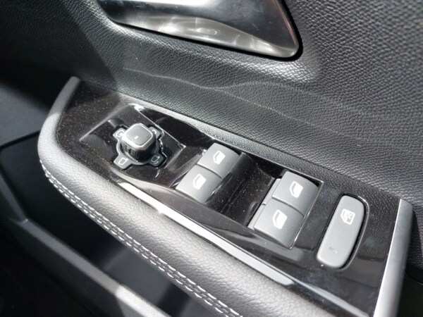Used Vauxhall Astra 2025 for sale - 75338983: Photo 16
