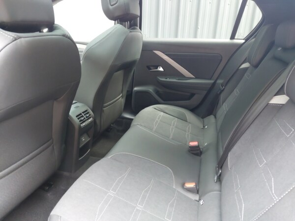 Used Vauxhall Astra 2025 for sale - 75338983: Photo 6