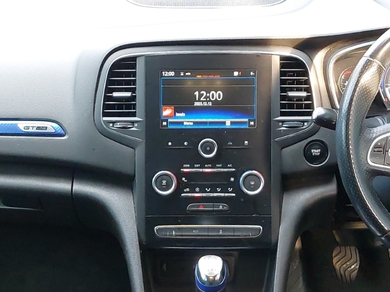 Used Renault Megane 2017 for sale - 76924905: Photo 11