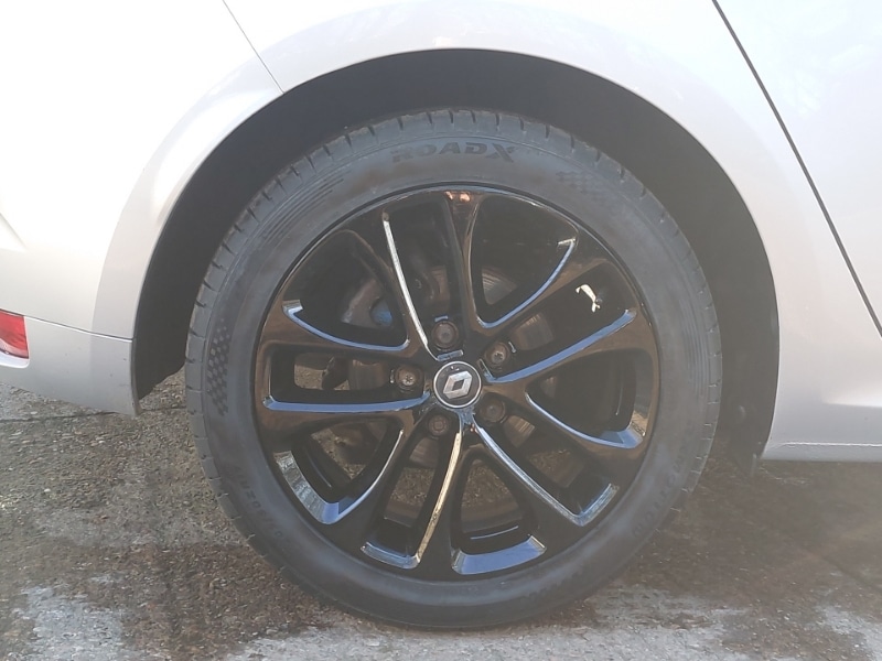 Used Renault Megane 2017 for sale - 76924905: Photo 14