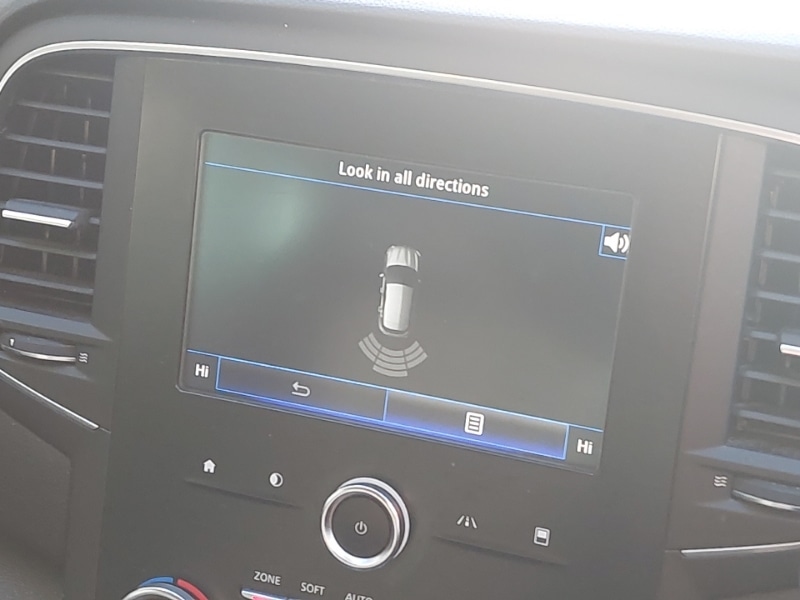 Used Renault Megane 2017 for sale - 76924905: Photo 15