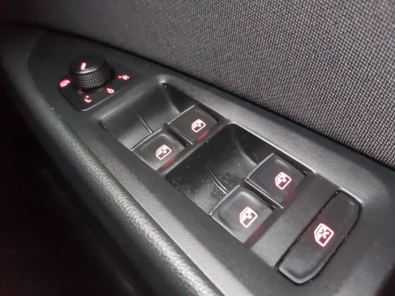 Used SEAT Leon 2017 for sale - 77352735: Photo 18