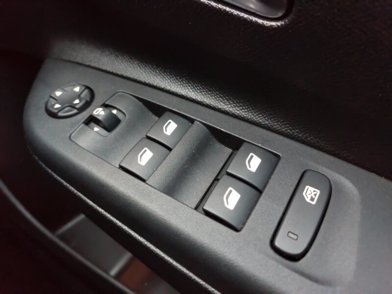 Used Vauxhall Corsa 2023 for sale - 76800111: Photo 19