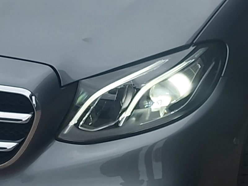 Used Mercedes-Benz E Class 2020 for sale - 77596743: Photo 12