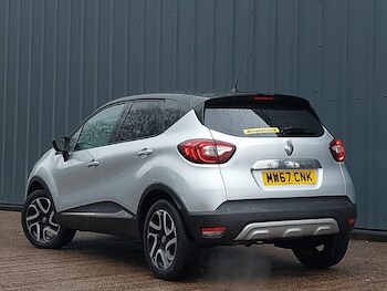 Used Renault Captur 2018 for sale - 77518106: Photo