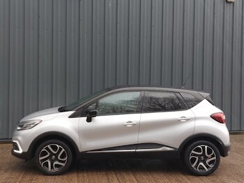 Used Renault Captur 2018 for sale - 77518106: Photo