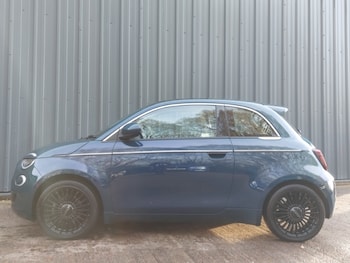 Used Fiat 500 2023 for sale - 76815717: Photo