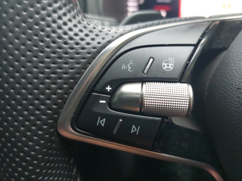 Used Skoda Karoq 2024 for sale - 76066742: Photo 19