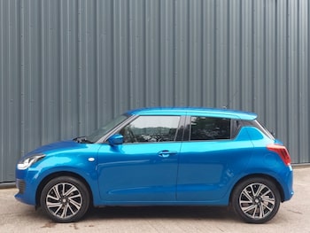 Used Suzuki Swift 2023 for sale - 76108204: Photo 4