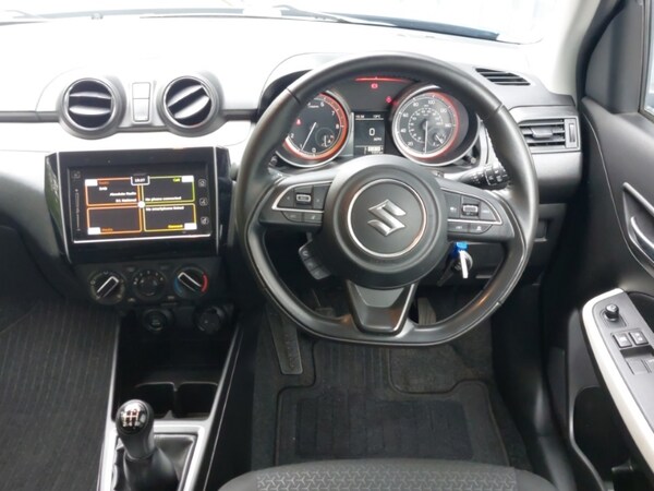 Used Suzuki Swift 2023 for sale - 76108204: Photo 7