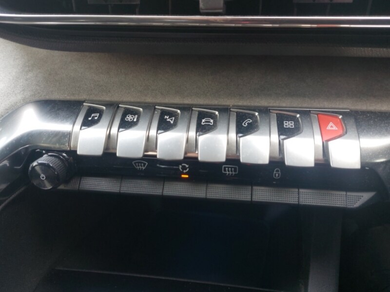 Used Peugeot 3008 2021 for sale - 77964176: Photo 15