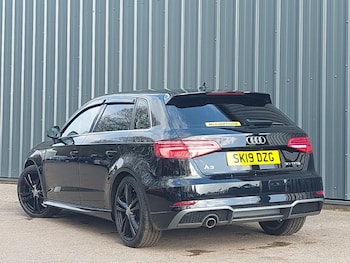 Used Audi A3 2019 for sale - 77889483: Photo